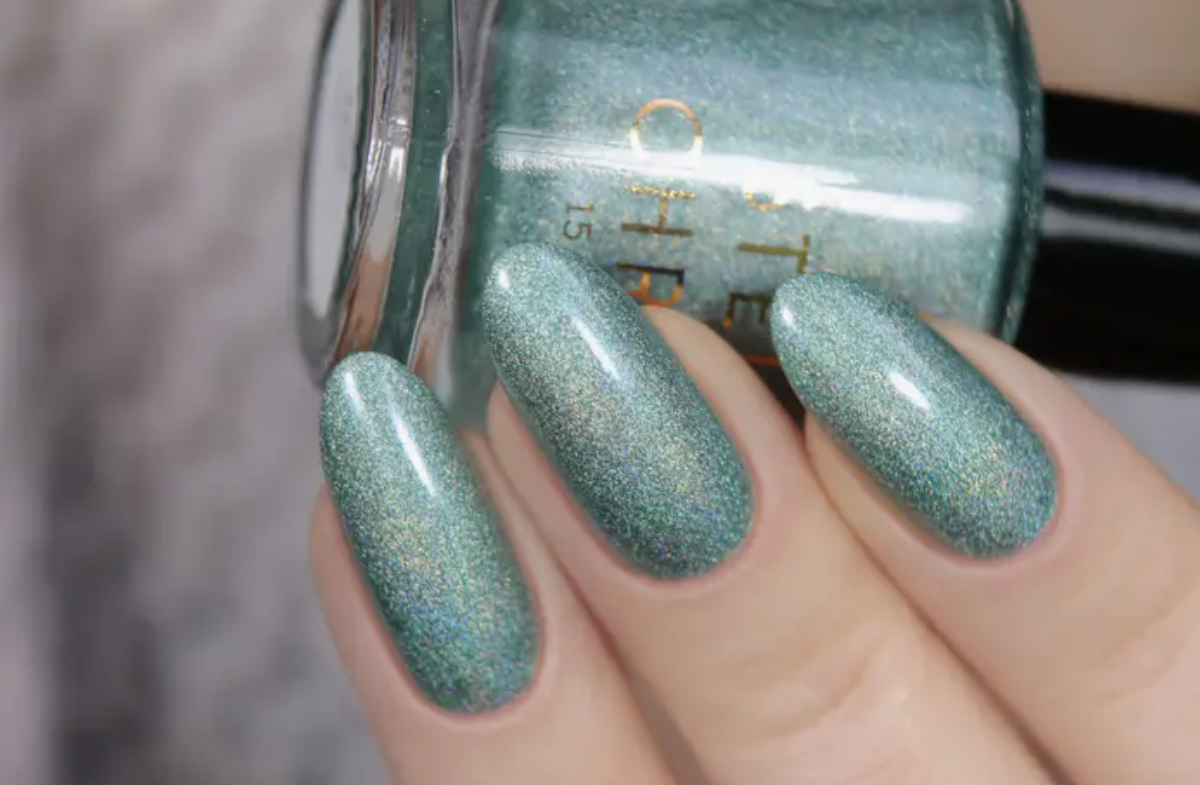 Icy Mint Stella Chroma Nail Polish