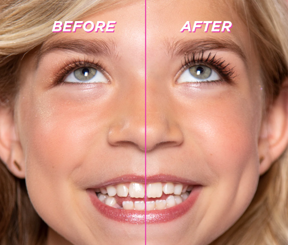 Fully Feathered Volumizing Mascara
