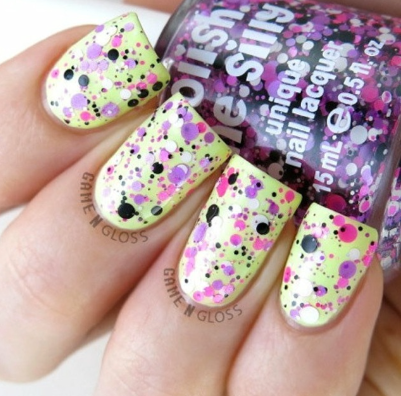 UV Light Glowing Nail Polish | Girl Power