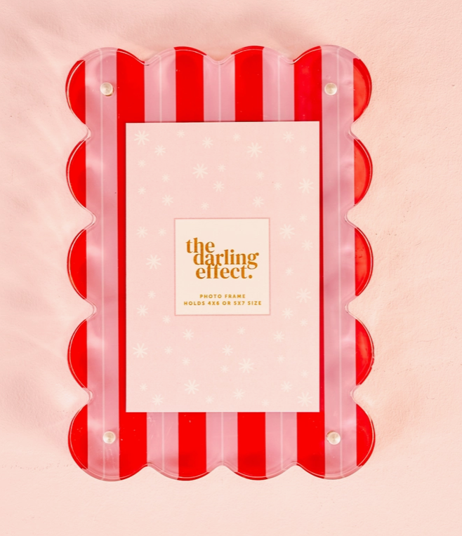 Rectangle Scalloped Acrylic Frame | Peppermint Stripes