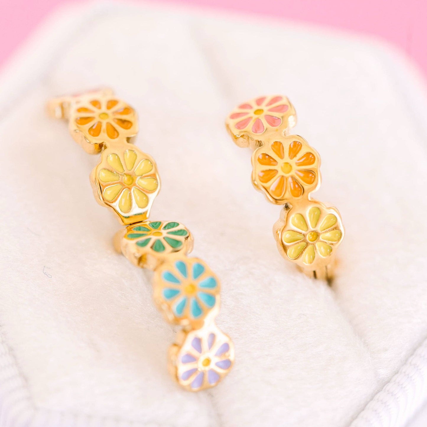 Rainbow Daisy Huggies