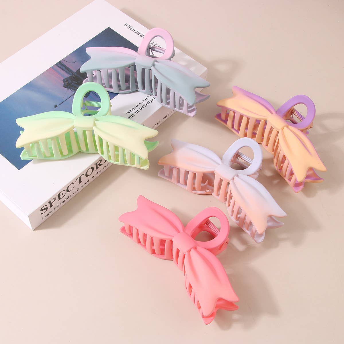 Pink Gradient Bow Claw Clip