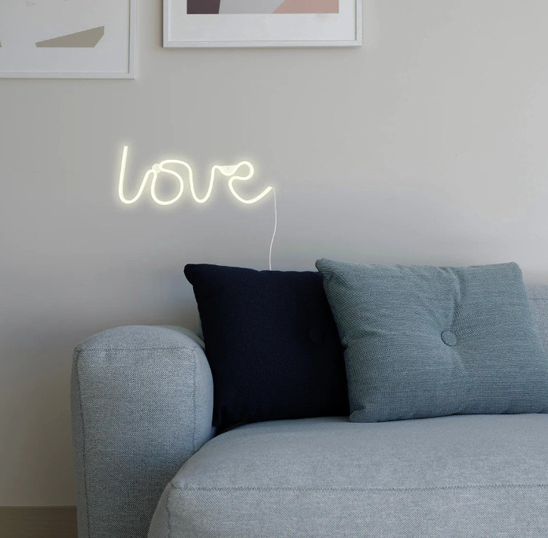 Ginga LED Neon Love