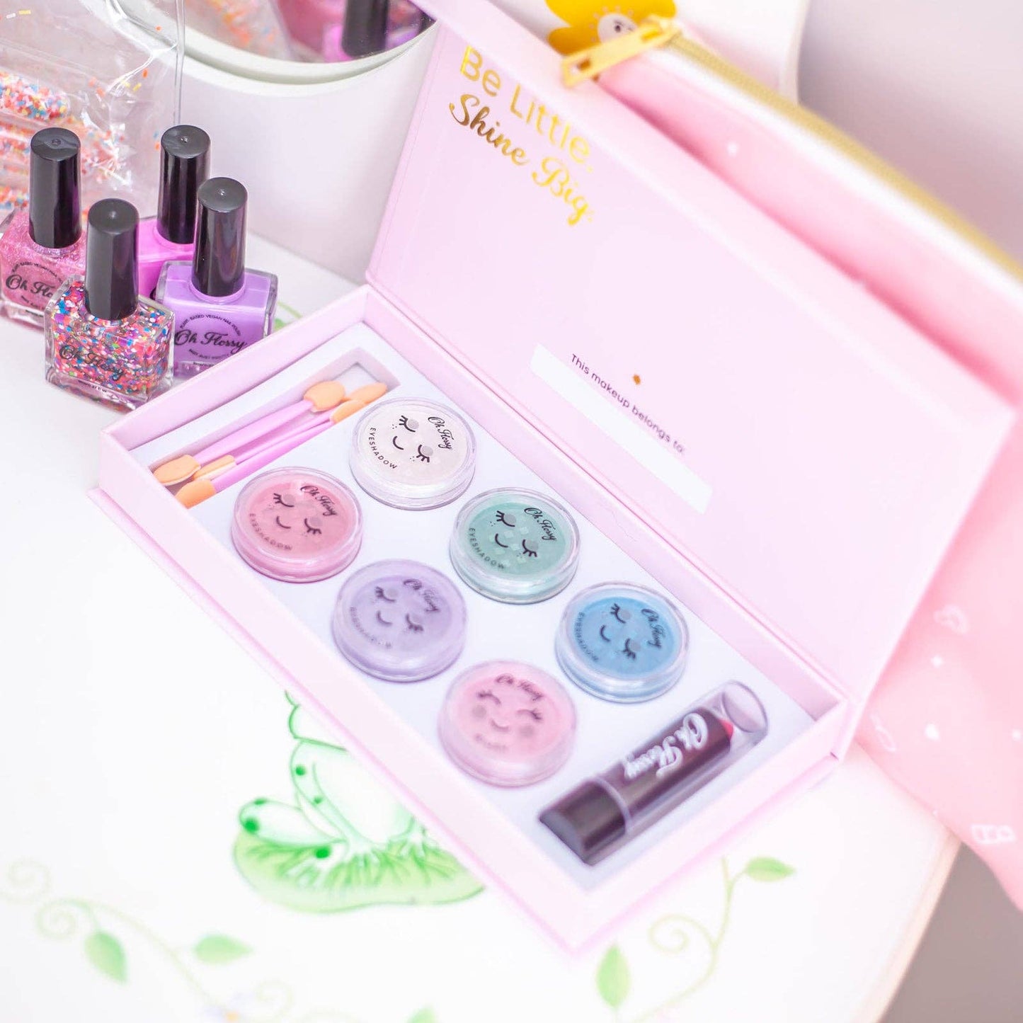 Soft Pink with Sparkles Deluxe Makeup Set