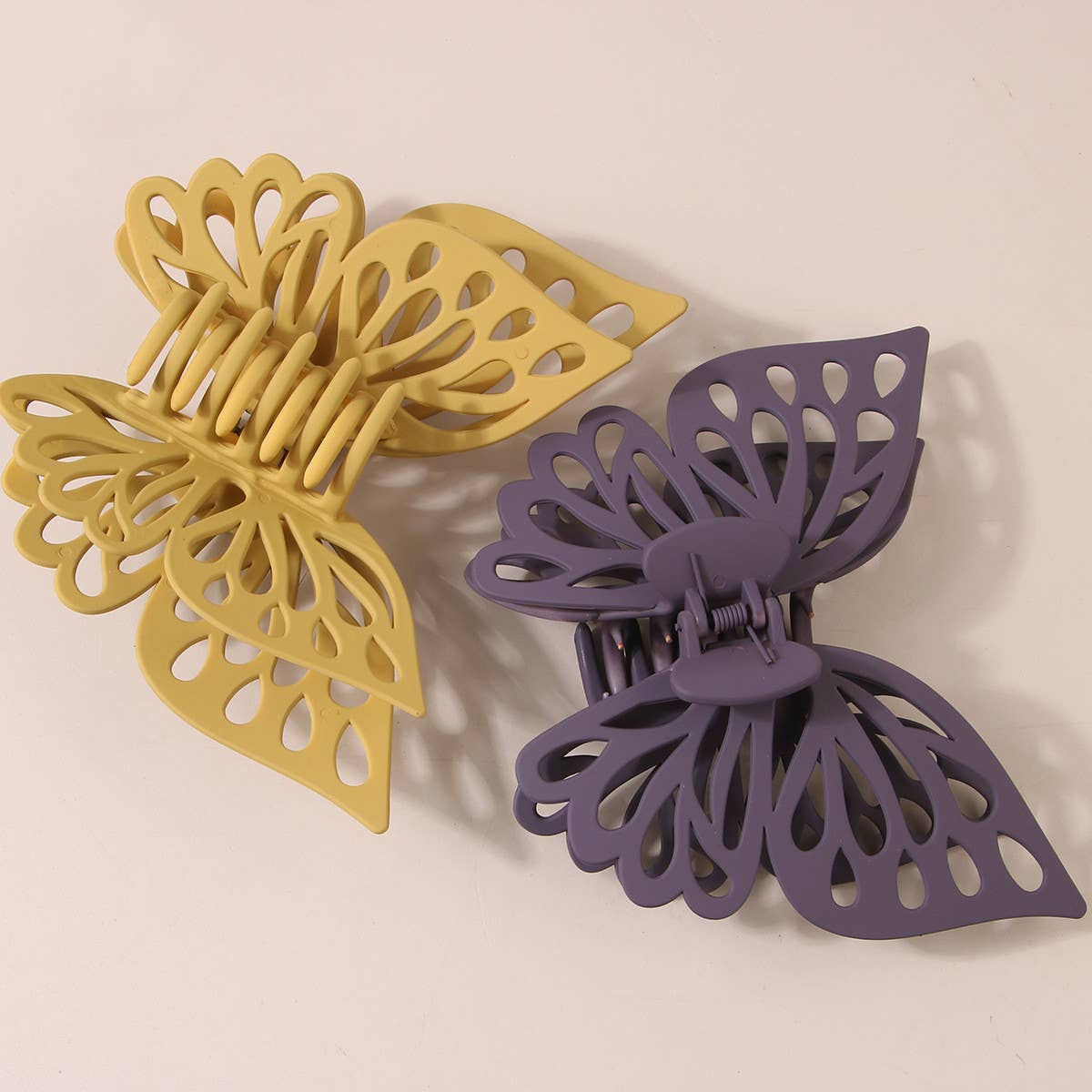 Pink Lg Hollow Butterfly Hair Claw